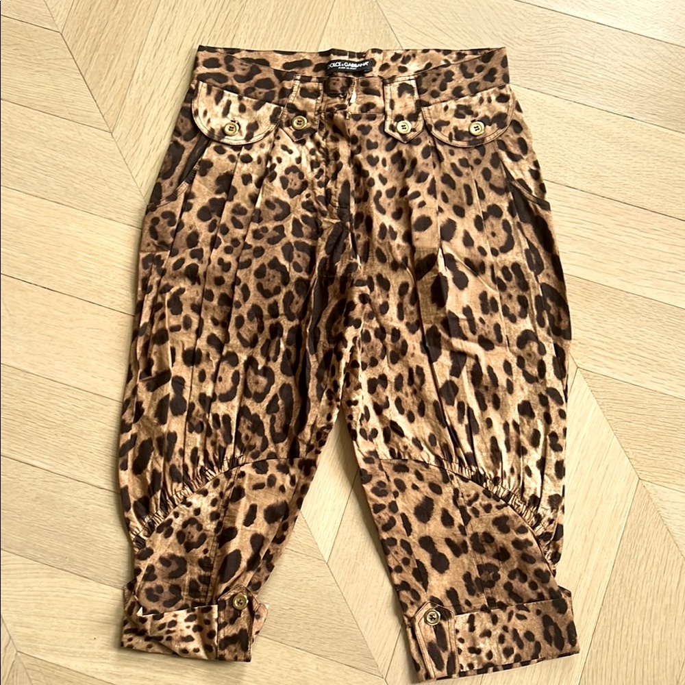 Dolce & Gabbana Brown Leopard Print cropped capris 38